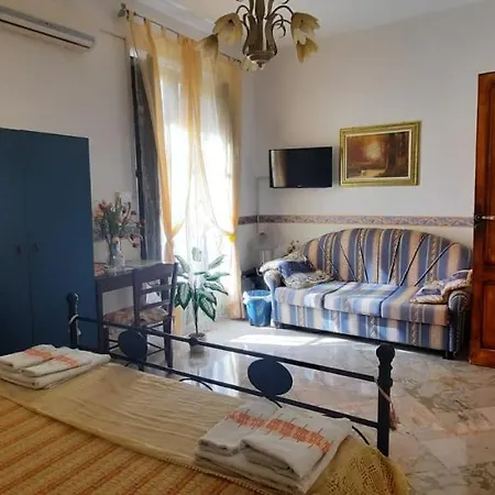 Bed & Breakfast Le 4 Stagioni Sul Viale, Belvedere Di