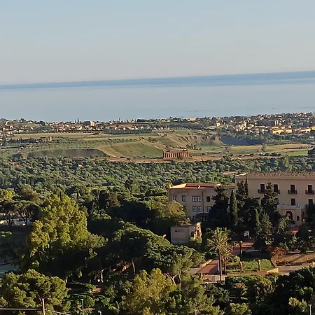 Le 4 Stagioni Sul Viale, Belvedere Di 2* Agrigento