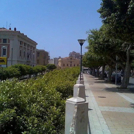 فندق مبيت وإفطار Le 4 Stagioni Sul Viale, Belvedere Di 2*