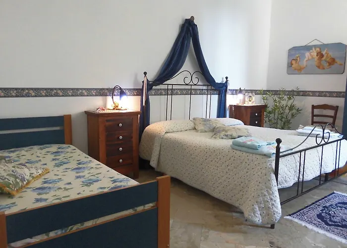 Le 4 Stagioni Bed & Breakfast 2*